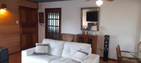 Casa con piscina en Manantiales